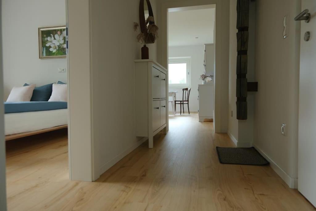 Haus Hafner Sonniges Apartment Terlano Kültér fotó